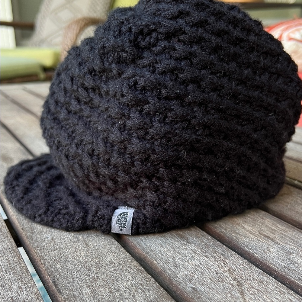 The North Face Black Knit Men's Hat - Picture 4 of 6